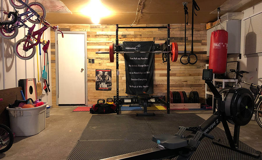 Workout and bloating (may) come together. Shocking, right? Here's how to prevent this-