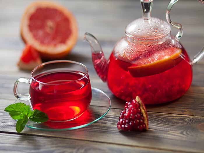 Pomegranate vs Green Tea- Which One Has More Antioxidants?