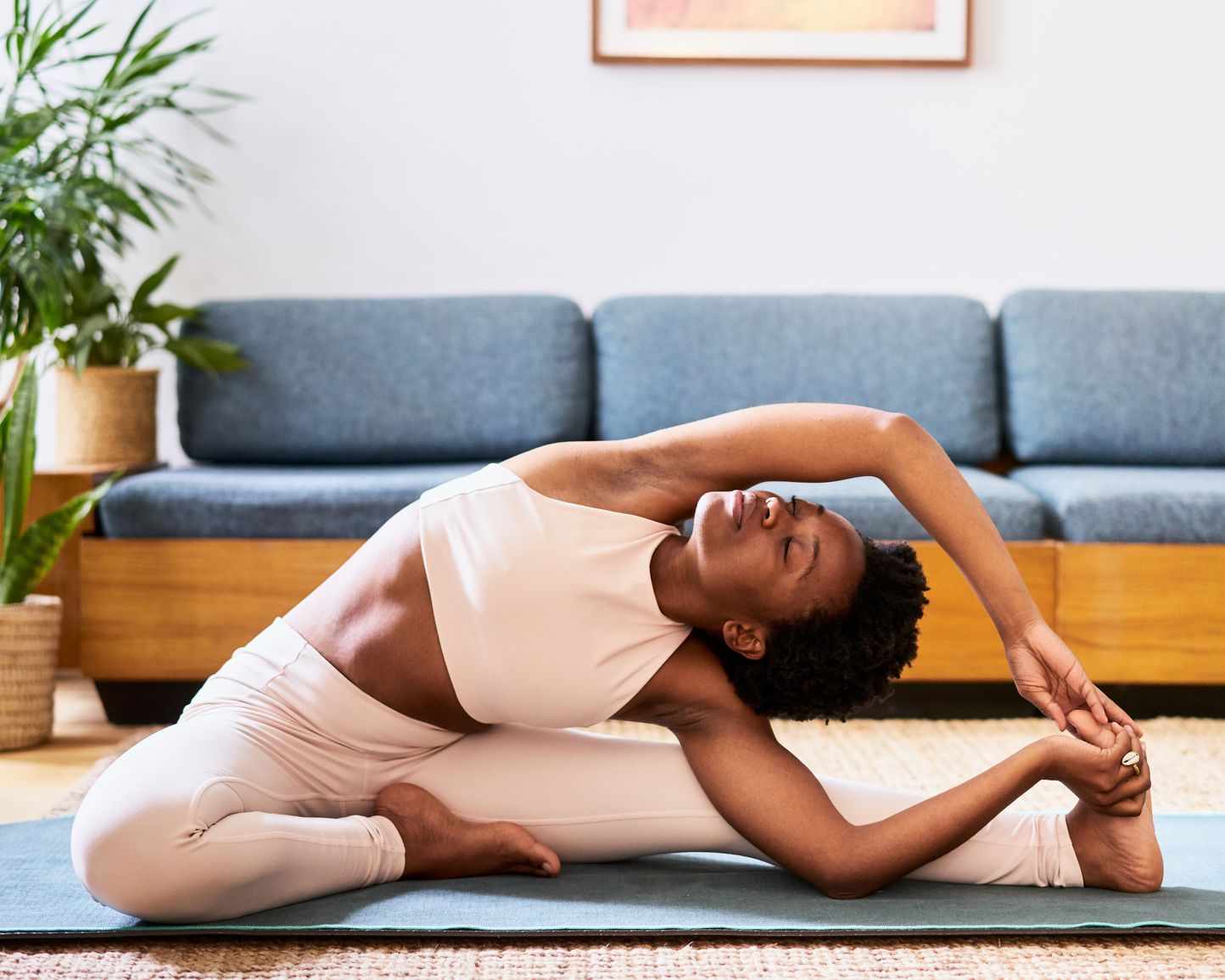 5 Decompression Stretches for Before Bed
