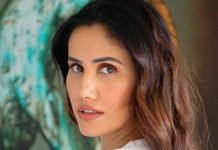 Sonnalli Seygall discusses 10 activities she does “apart from my exercises” to keep fit Sonnalli Seygall discusses 10 activities she does "apart from my exercises" to keep fit