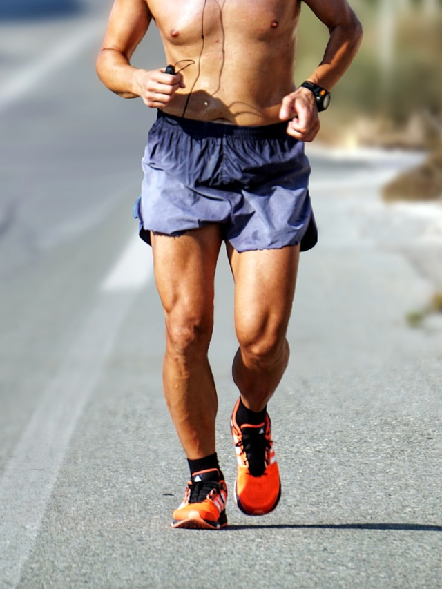 Quad Sculptors: 4 Easy Exercises for Toned Legs