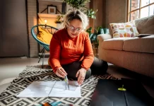 The advantages of art therapy and how it may help with mental health Therapist's 7 Tips to Learn and Simplify When Overwhelmed